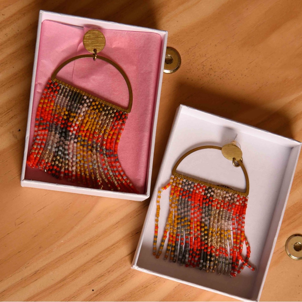 Beautiful Hand-Beaded Plaid Effect Statement Earrings From Etsy 98$